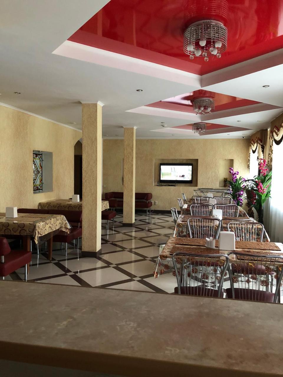 Mirage Hotel Kostanay Exterior photo